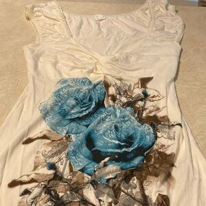 Women’s size M floral top